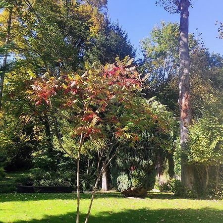 Bed and Breakfast Pavillon C.R Isles-sur-Suippe Екстер'єр фото