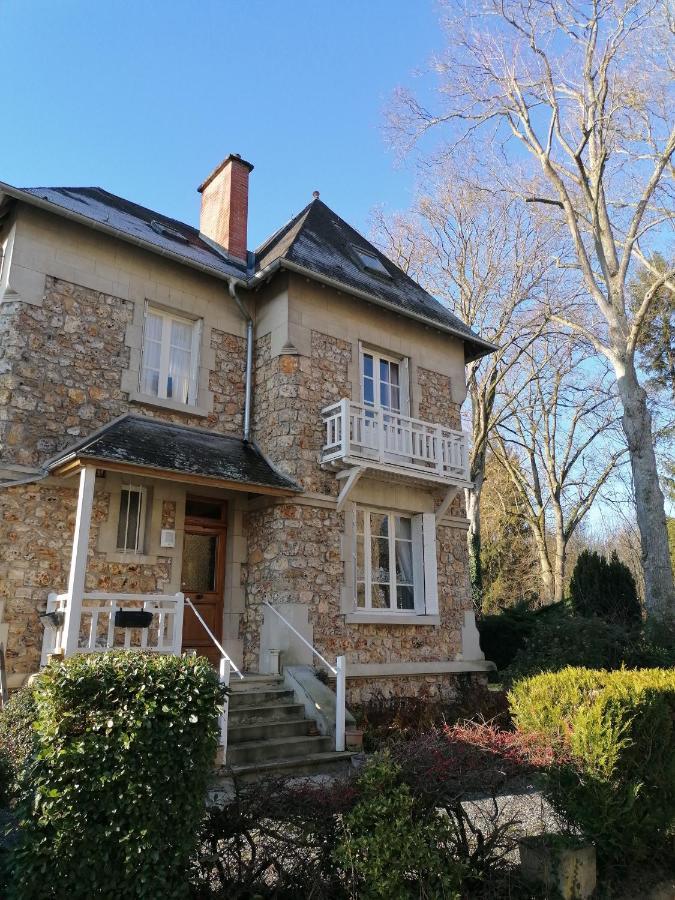Bed and Breakfast Pavillon C.R Isles-sur-Suippe Екстер'єр фото