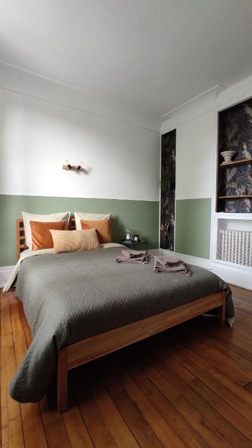 Bed and Breakfast Pavillon C.R Isles-sur-Suippe Екстер'єр фото